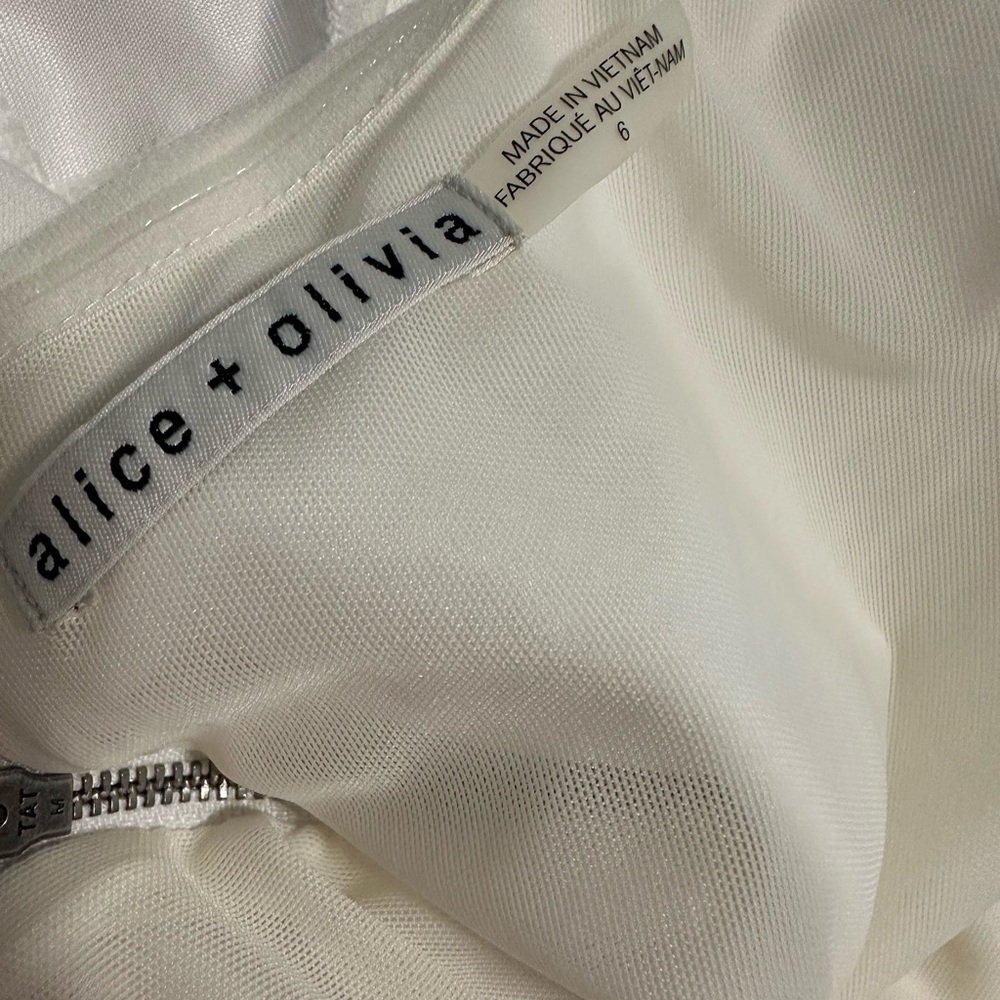 Alice and Olivia white off the shoulder dress - Picture 8 of 12